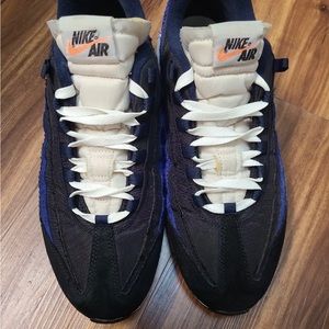 Nike Air Max 95 SE Running Club